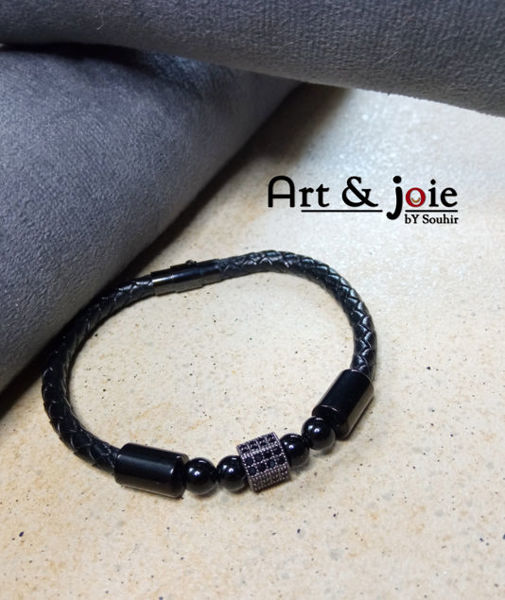 Image de Bracelet homme noir en cuir et pierre onyx et motif stainless steel